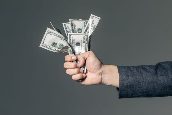 宁海讨债公司的收费标准是什么？是按回款比例还是固定收费？